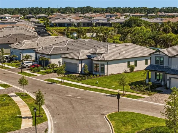 $695,000 | 6013 Silver Grass Court, Nokomis, FL 34275