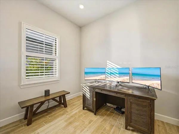 $695,000 | 6013 Silver Grass Court, Nokomis, FL 34275