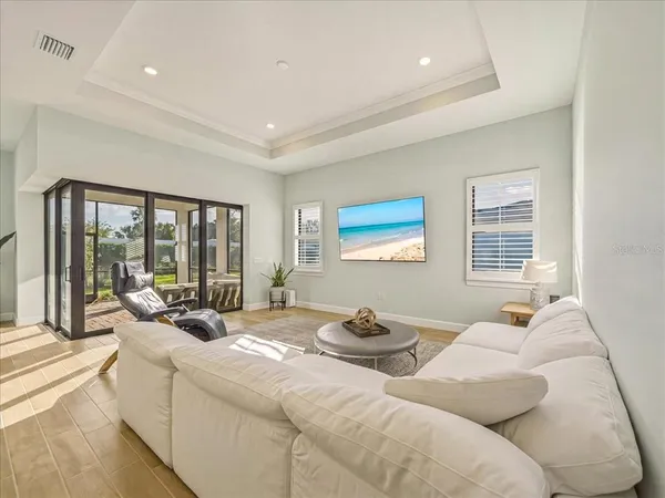 $695,000 | 6013 Silver Grass Court, Nokomis, FL 34275