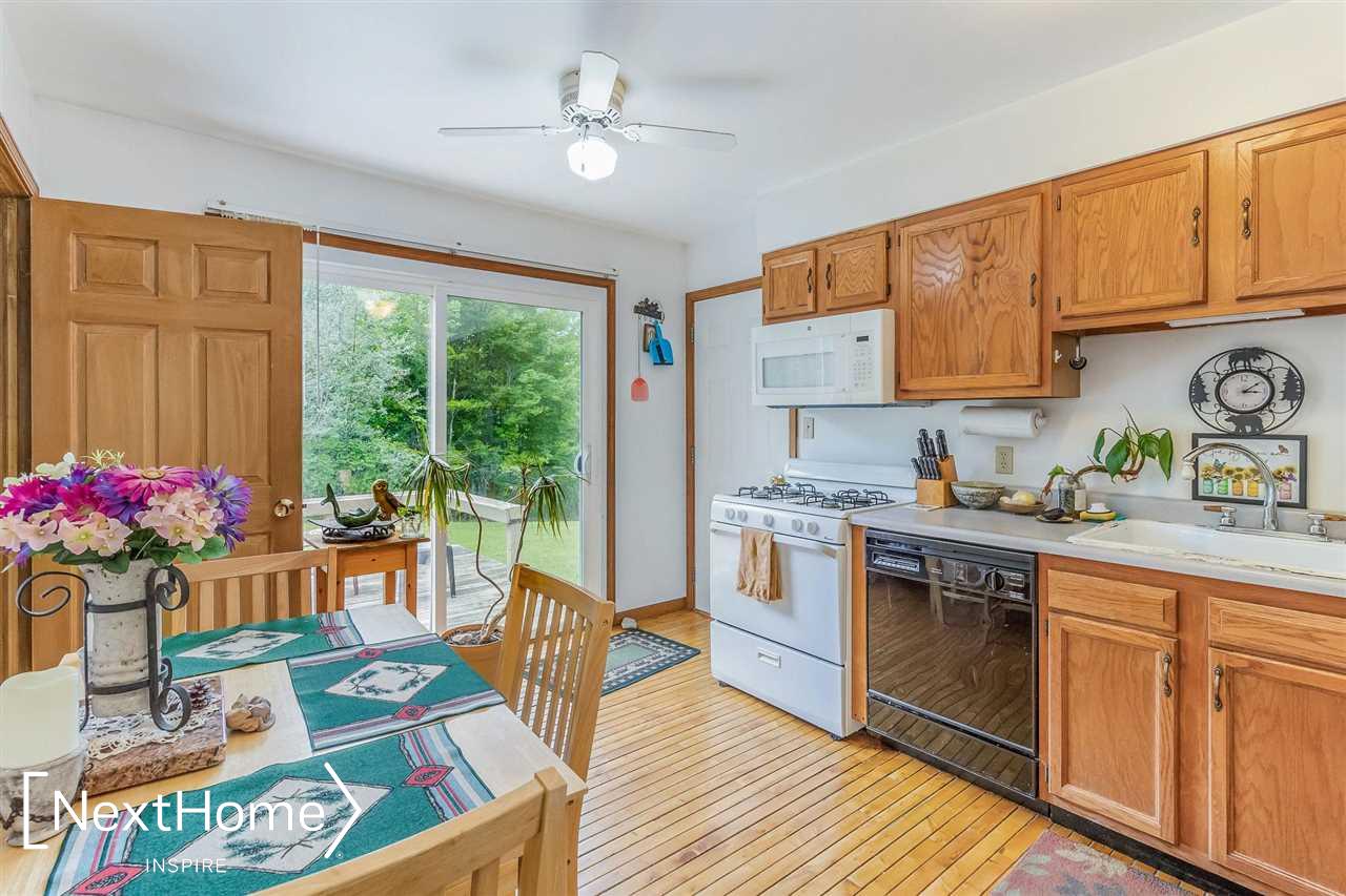 724 Pontius Road Southeast Kalkaska, MI 49646 - Photo 5 of 27 50079163-4.JPG