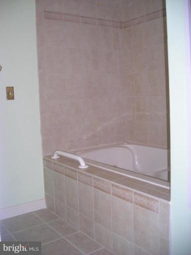 3310 Offutt Road Randallstown, MD 21133 - Photo 19 of 25 jacuzzi tub