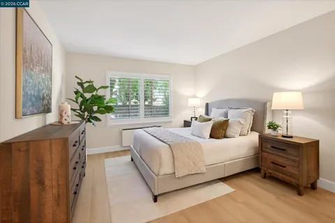 $578,800 | 3410 Tice Creek Drive, Unit 2, Walnut Creek, CA 94595