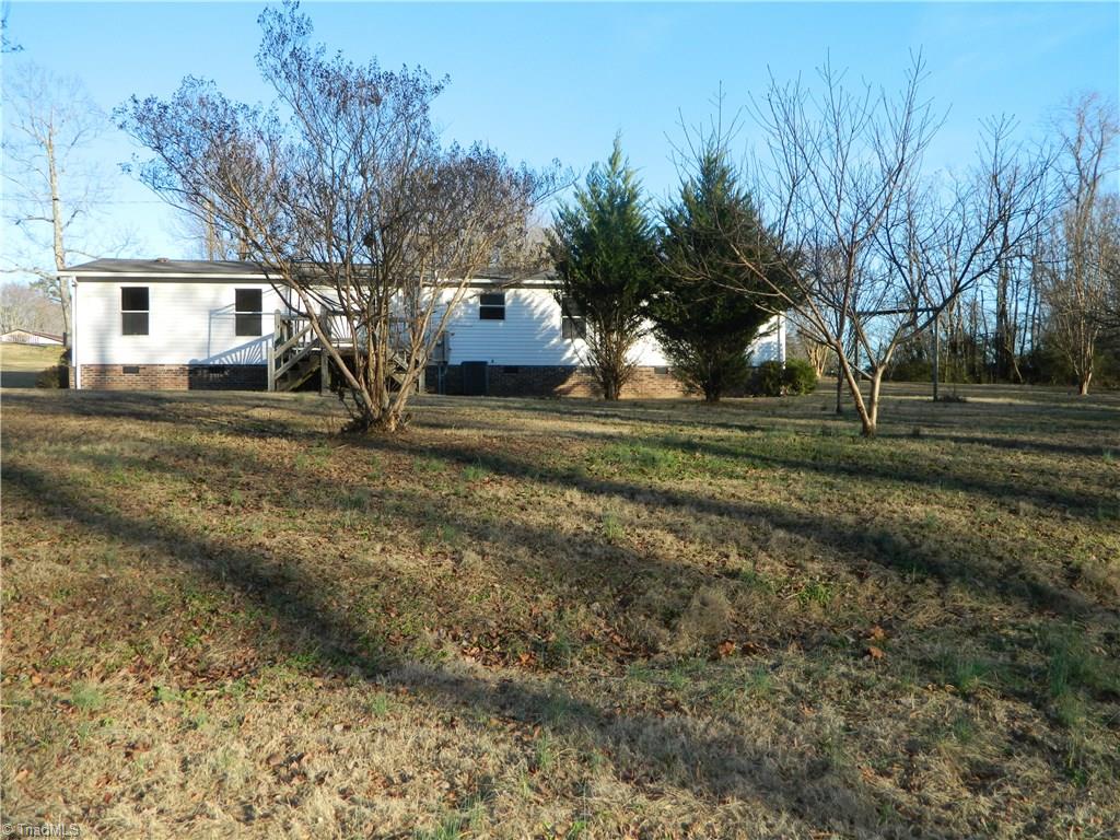 2717 Longtown Road Boonville, NC 27011 - Photo 3 of 17 Gallery Image 3