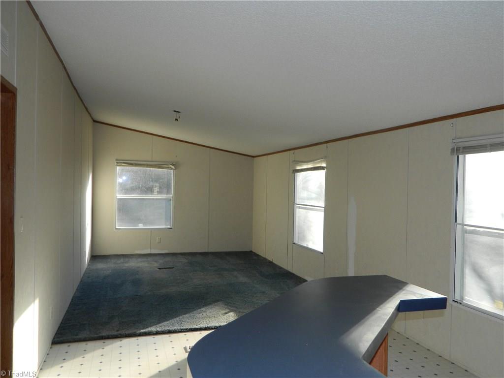 2717 Longtown Road Boonville, NC 27011 - Photo 7 of 17 Gallery Image 7