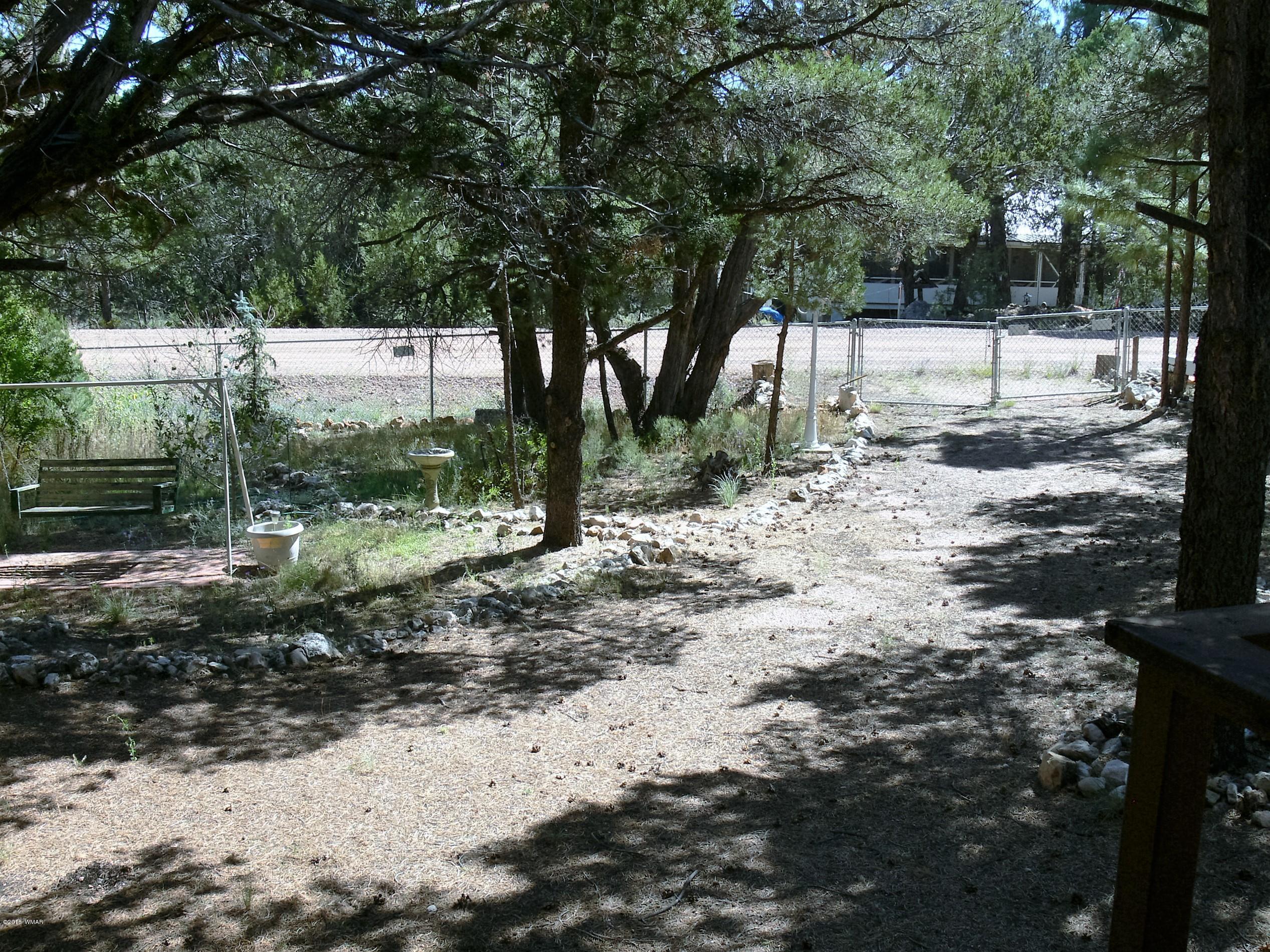 3542 Broken Arrow Road Overgaard, AZ 85933 - Photo 6 of 14