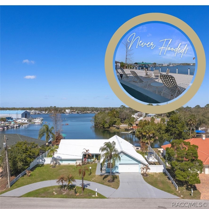 171 Southwest 3rd Street Crystal River, FL 34429 - Photo 1 of 59