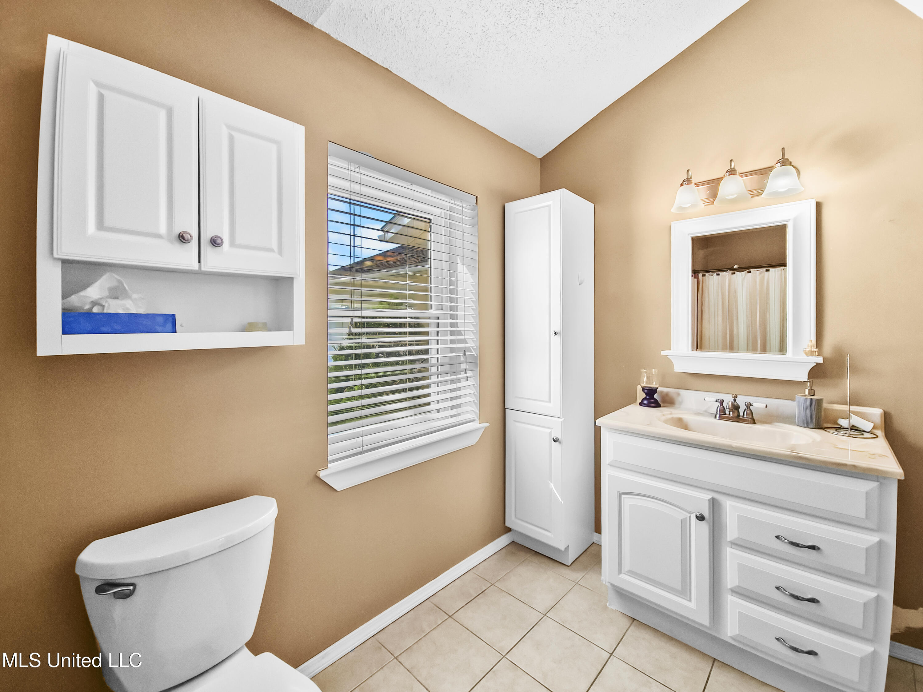 1334 Diller Road Ocean Springs, MS 39564 - Photo 15 of 26 15