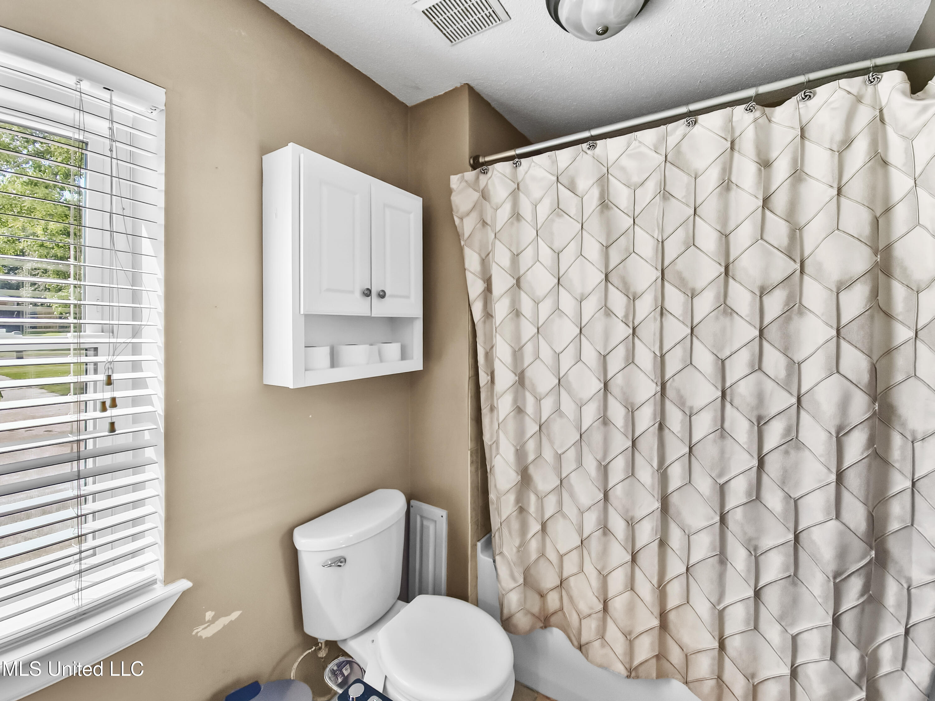 1334 Diller Road Ocean Springs, MS 39564 - Photo 21 of 26 21