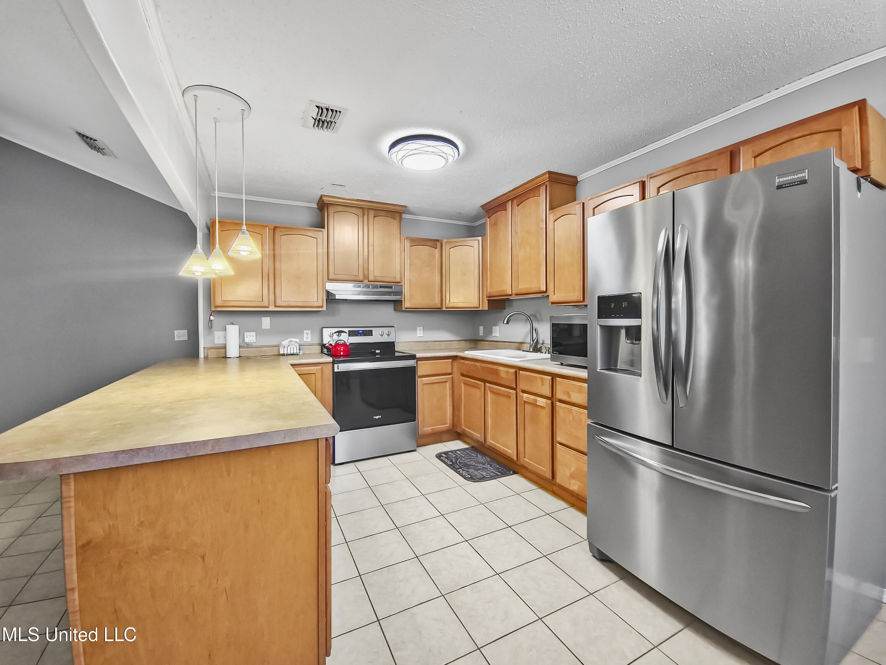 1334 Diller Road Ocean Springs, MS 39564 - Photo 9 of 26 9