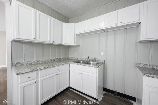 $1,399 | 101 North State Avenue, Indianapolis, IN 46201