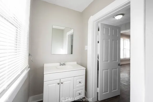 $1,399 | 101 North State Avenue, Indianapolis, IN 46201