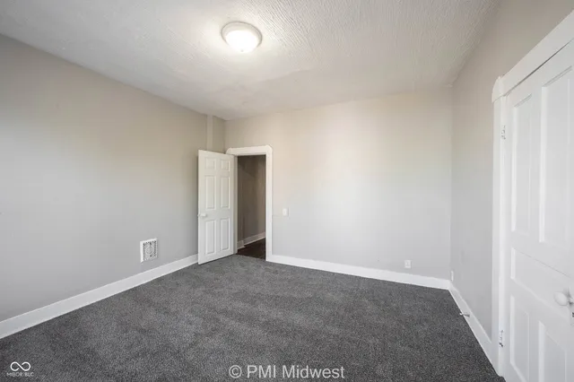 $1,399 | 101 North State Avenue, Indianapolis, IN 46201