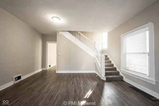 $1,399 | 101 North State Avenue, Indianapolis, IN 46201