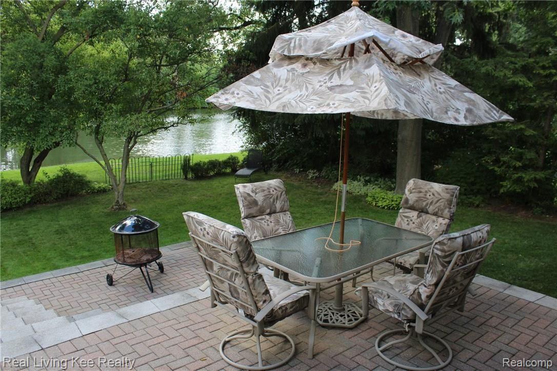 334 Arlington Drive Rochester, MI 48307 - Photo 33 of 33 IMG_2278.JPG