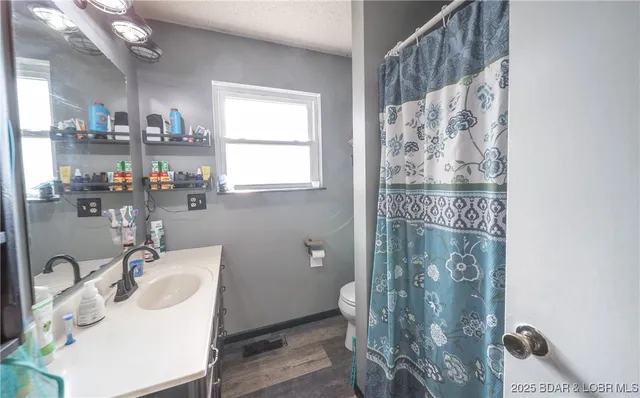 $260,000 | 270 County Route, Camdenton, MO 65020