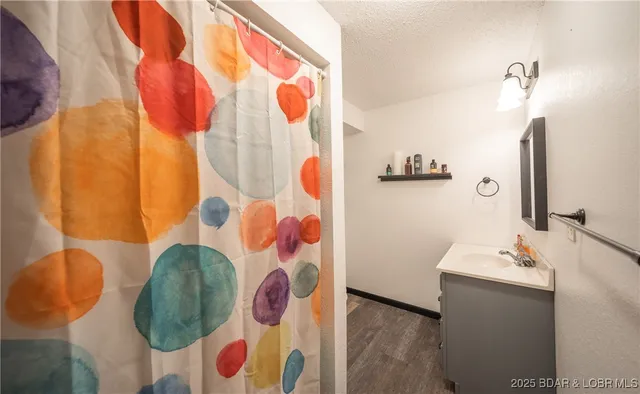 $260,000 | 270 County Route, Camdenton, MO 65020