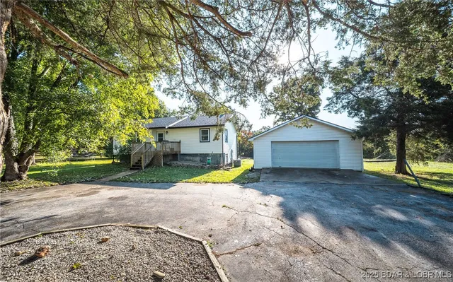 $260,000 | 270 County Route, Camdenton, MO 65020