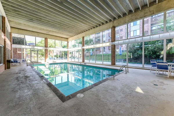 $1,700 | 1265 South Maple Road, Unit 305, Ann Arbor, MI 48103