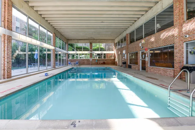 $1,700 | 1265 South Maple Road, Unit 305, Ann Arbor, MI 48103