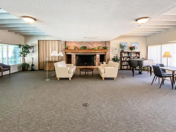 $1,700 | 1265 South Maple Road, Unit 305, Ann Arbor, MI 48103