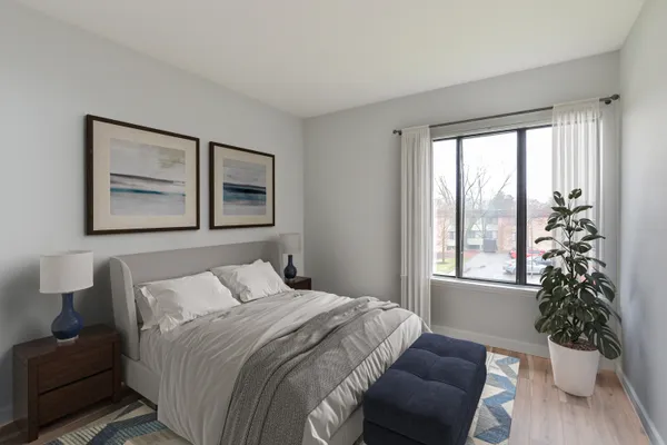 $1,700 | 1265 South Maple Road, Unit 305, Ann Arbor, MI 48103