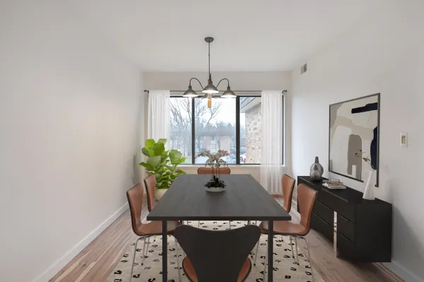 $1,700 | 1265 South Maple Road, Unit 305, Ann Arbor, MI 48103