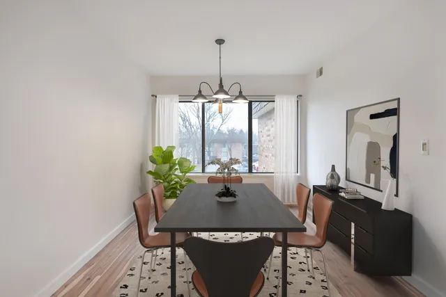 $1,700 | 1265 South Maple Road, Unit 305, Ann Arbor, MI 48103