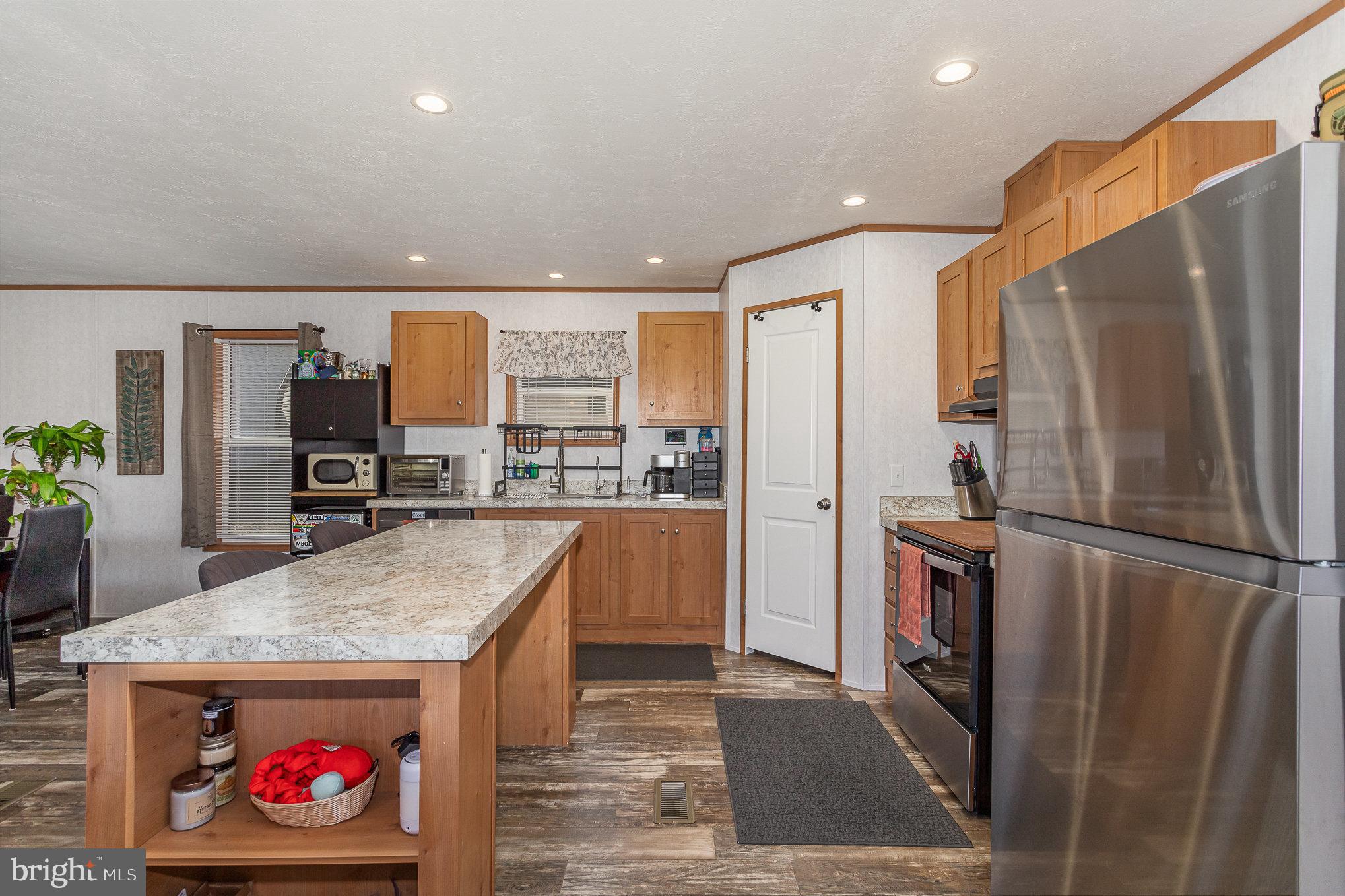 8 Earl Lane Lititz, PA 17543 - Photo 9 of 27