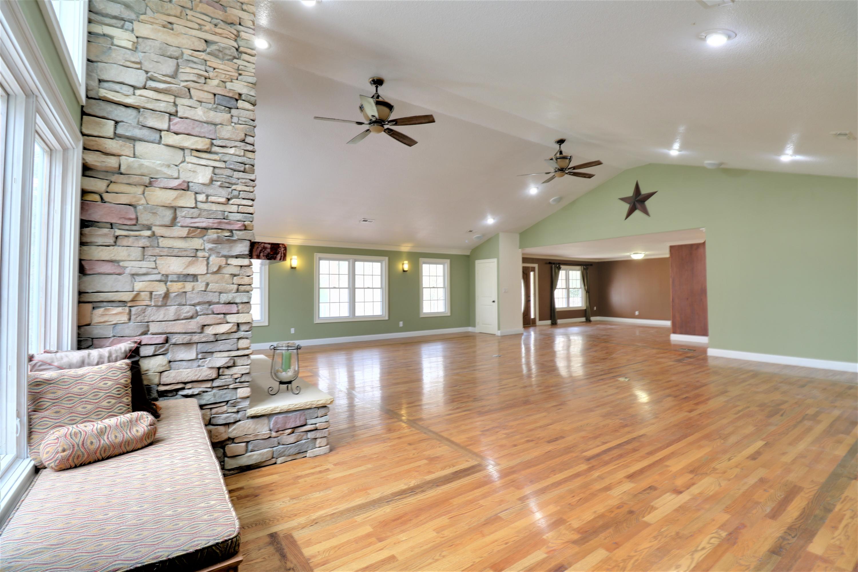 214 Chestnut Ridge Road Andersonville, TN 37705 - Photo 11 of 35 img_6511-img_6513