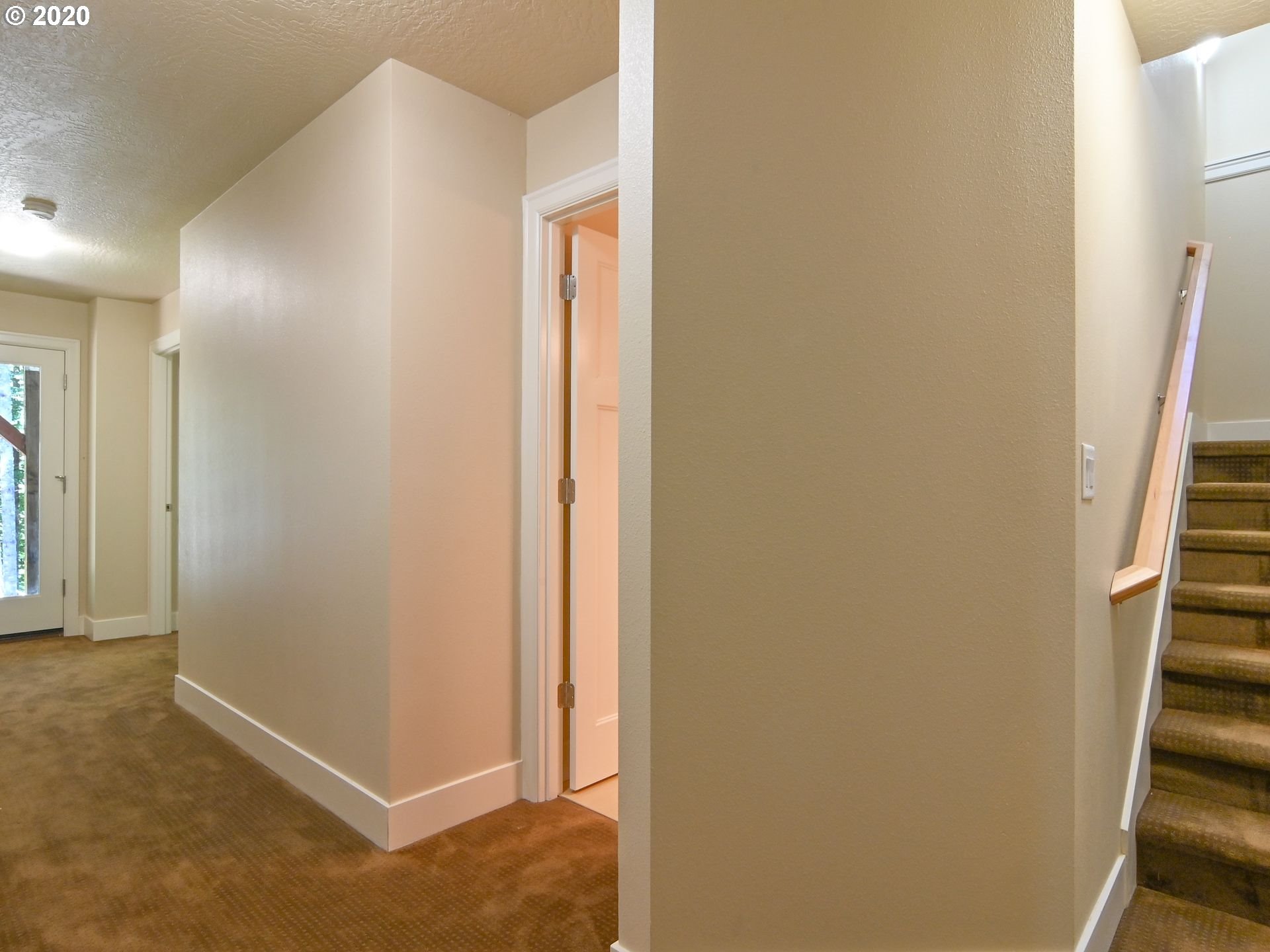 3032 Hendricks Hill Drive Eugene, OR 97403 - Photo 17 of 29