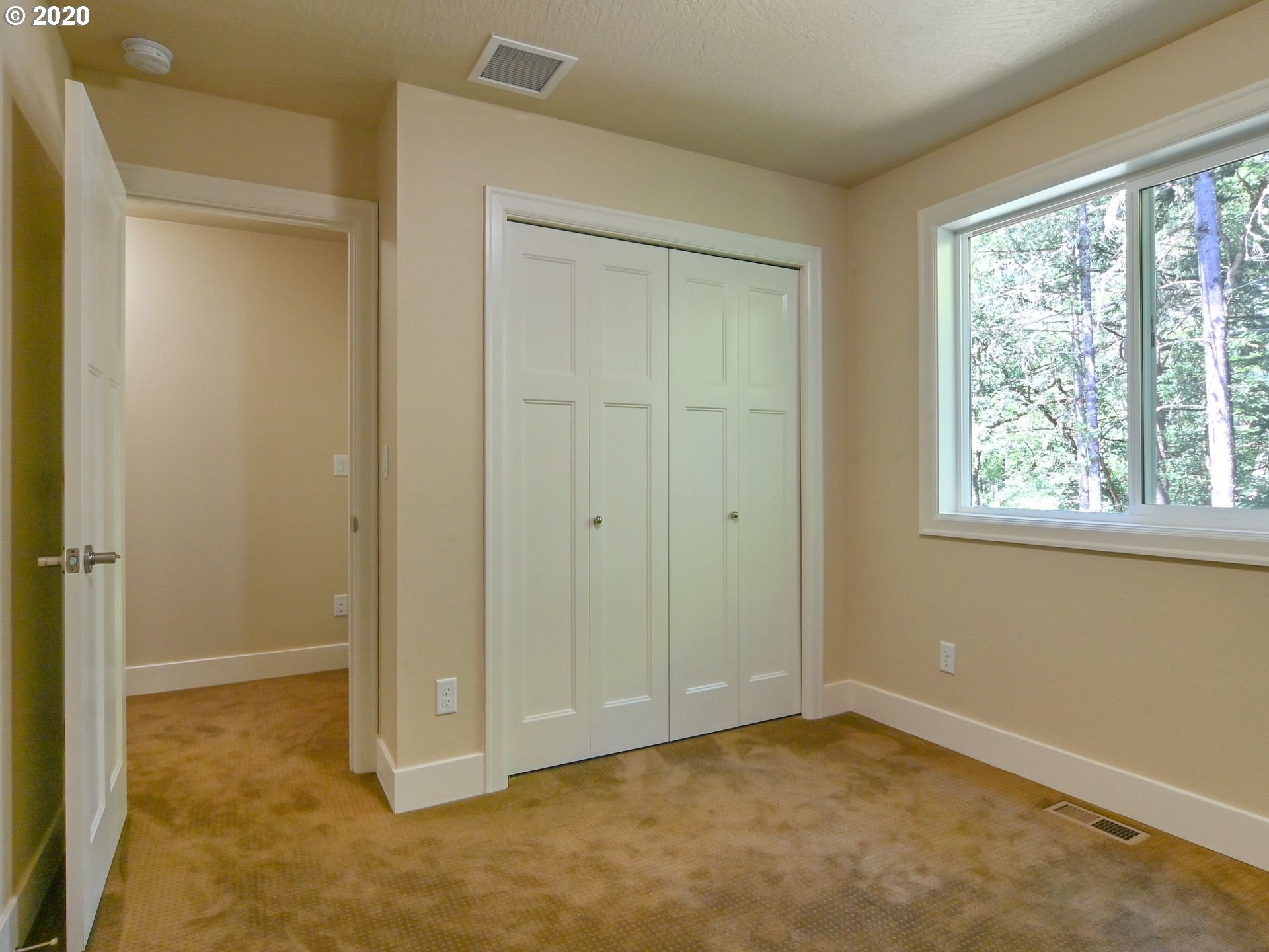 3032 Hendricks Hill Drive Eugene, OR 97403 - Photo 18 of 29