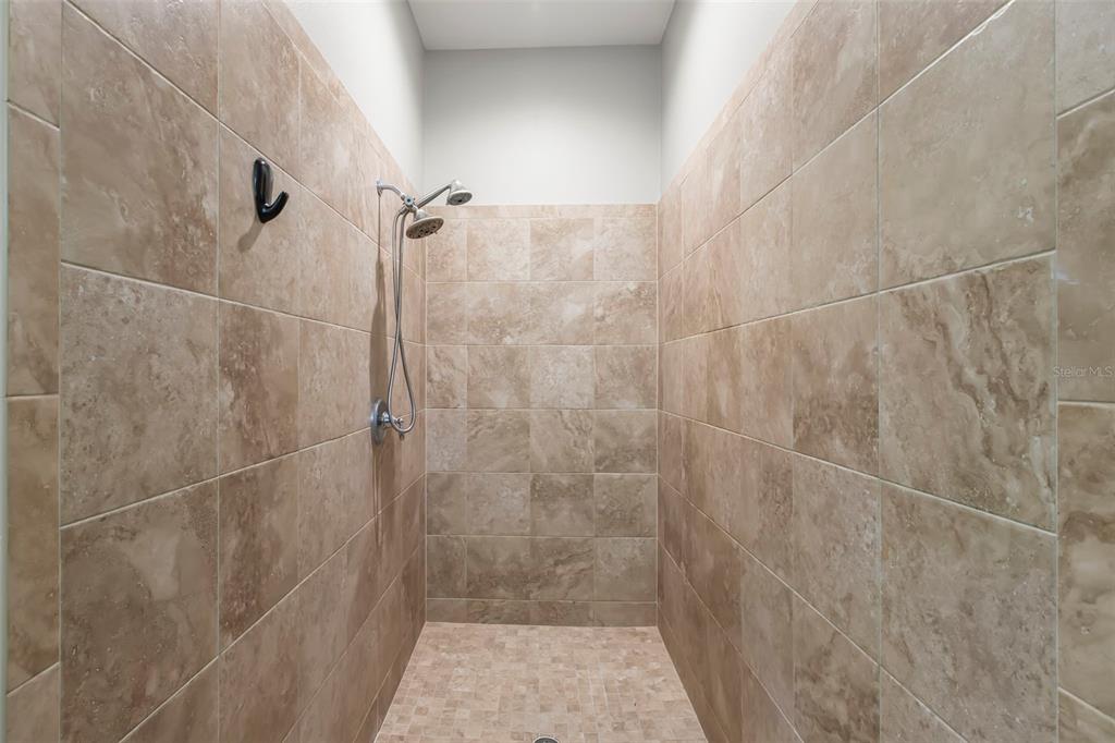 5906 Fishhawk Crossing Boulevard Lithia, FL 33547 - Photo 33 of 88