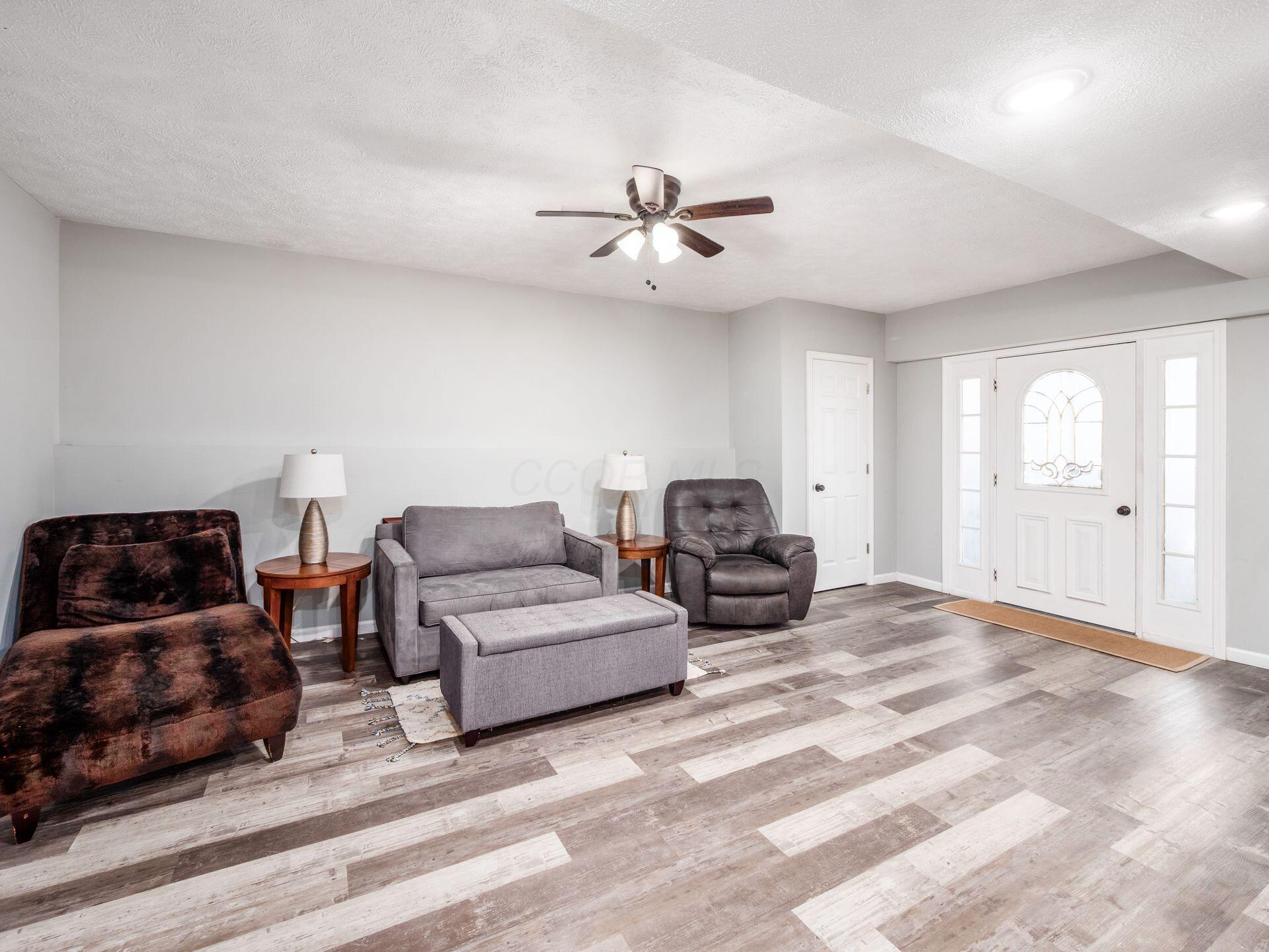 4550 Lilly Chapel Opossum Run Road London, OH 43140 - Photo 39 of 60 Lower level living area
