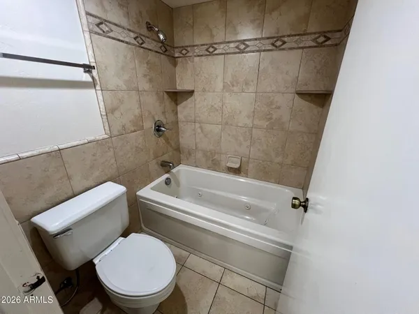 $1,650 | 2100 West Lemon Tree Place, Unit 25, Chandler, AZ 85224
