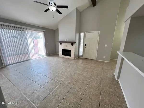 $1,650 | 2100 West Lemon Tree Place, Unit 25, Chandler, AZ 85224
