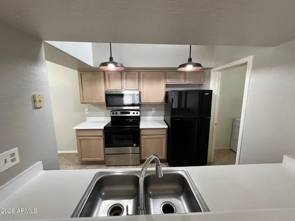 $1,650 | 2100 West Lemon Tree Place, Unit 25, Chandler, AZ 85224
