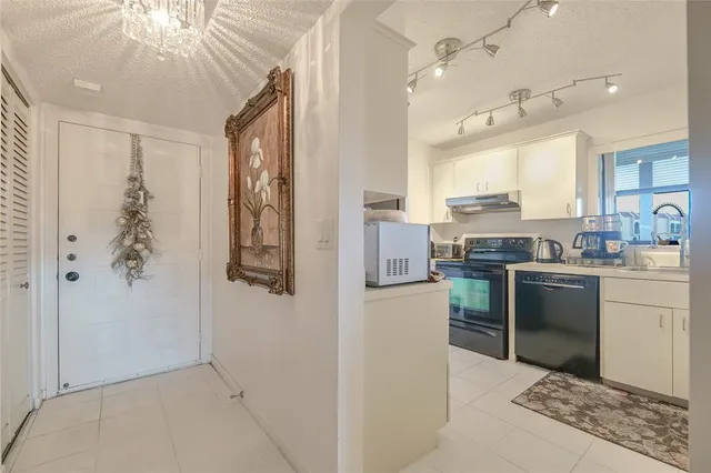 $199,000 | 3591 Environ Boulevard, Unit 401A, Fort Lauderdale, FL 33319