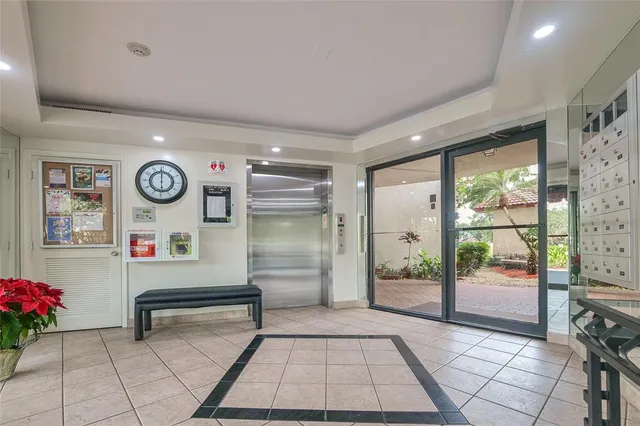 $199,000 | 3591 Environ Boulevard, Unit 401A, Fort Lauderdale, FL 33319