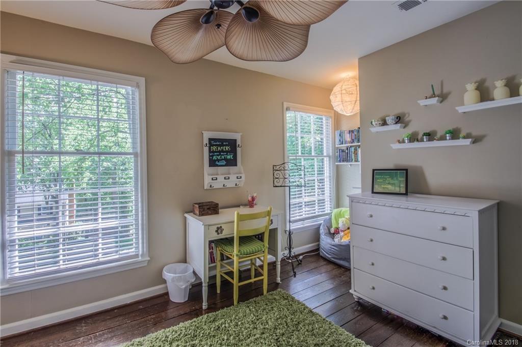 1832 Carmel Ridge Road Charlotte, NC 28226 - Photo 18 of 24 Gallery Image 18