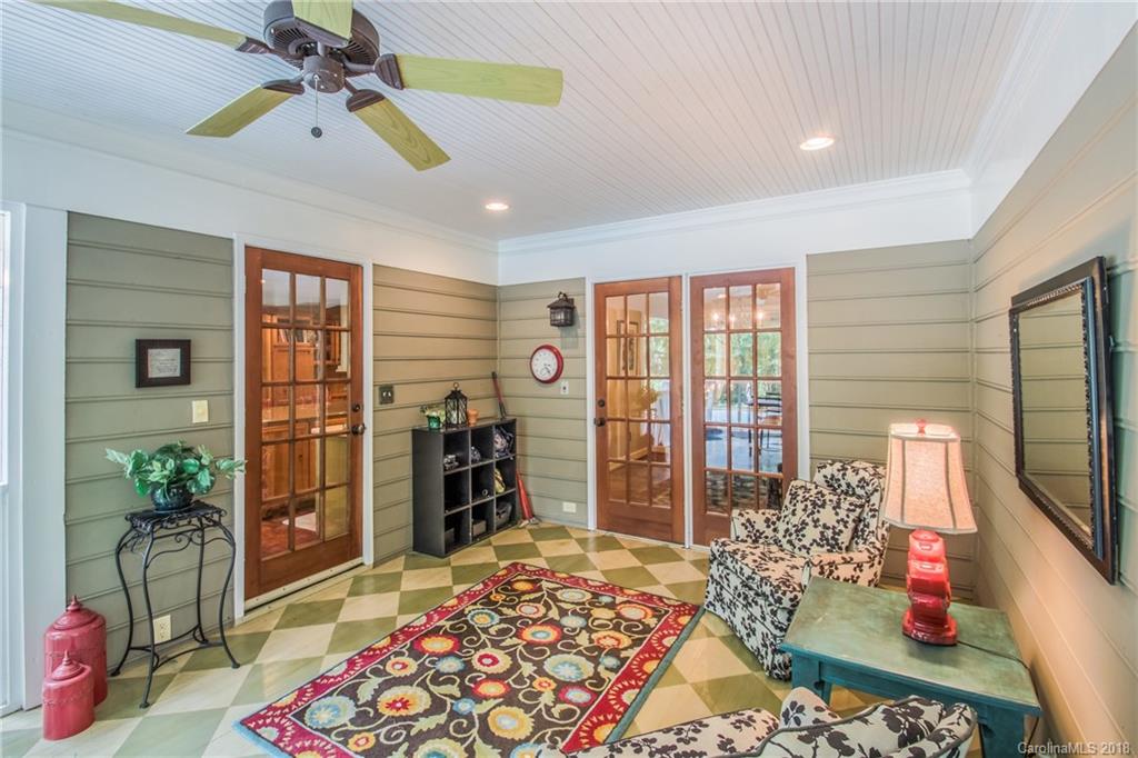 1832 Carmel Ridge Road Charlotte, NC 28226 - Photo 20 of 24 Gallery Image 20