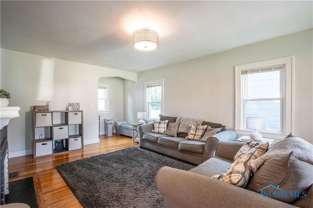 3948 Garrison Road Toledo, OH 43613 - Photo 4 of 33 Gallery Image 4