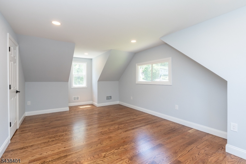14 Hemlock Road Rockaway, NJ 07866 - Photo 7 of 34