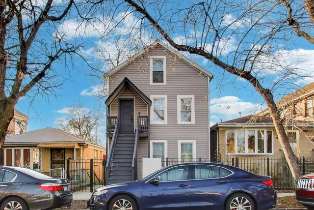 $429,000 | 3248 South Paulina Street, Chicago, IL 60608