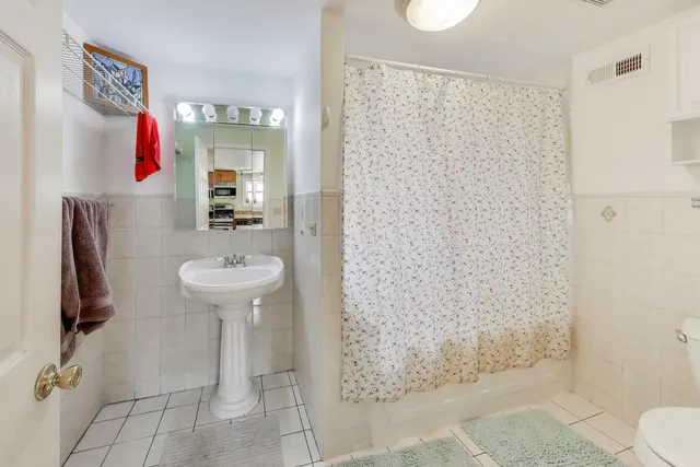 $429,000 | 3248 South Paulina Street, Chicago, IL 60608