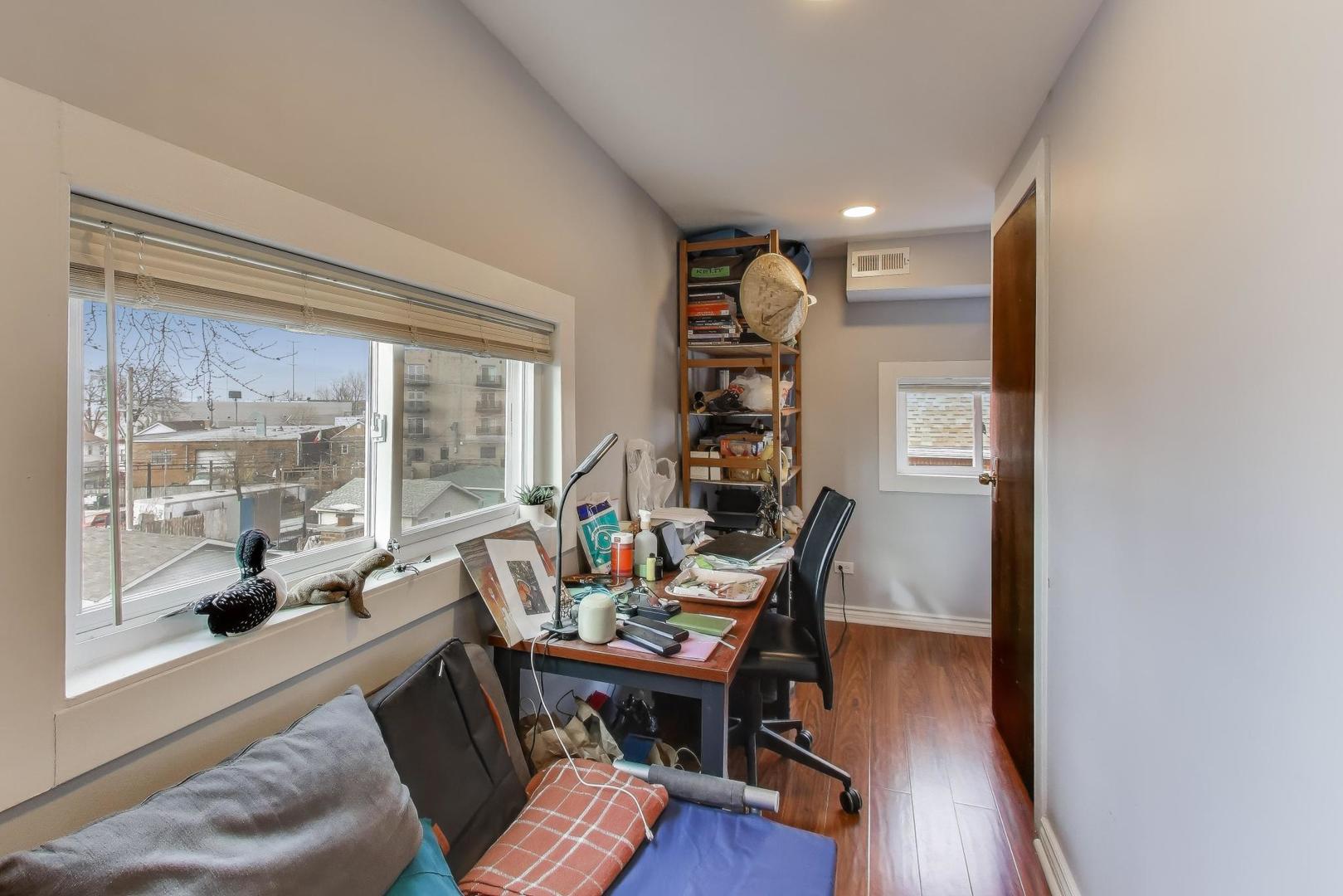 3248 South Paulina Street Chicago, IL 60608 - Photo 26 of 43 a workspace with furniture and window
