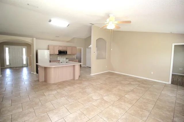 $1,825 | 32 Ryding Lane, Palm Coast, FL 32164