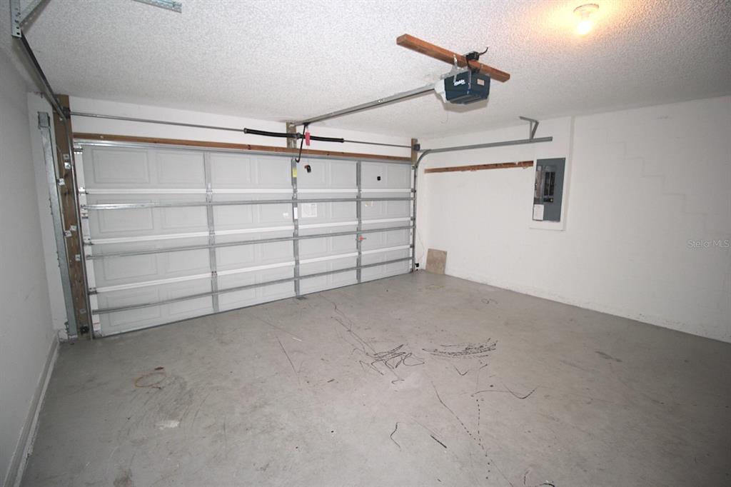 32 Ryding Lane Palm Coast, FL 32164 - Photo 34 of 38 a view of a garage