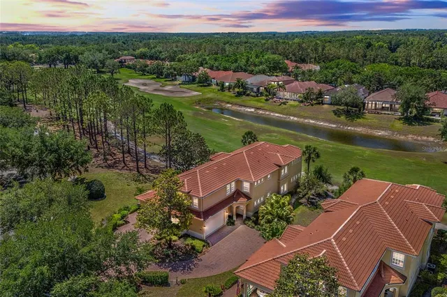 $399,499 | 26207 Avenida Las Colinas, Howey-in-the-Hills, FL 34737