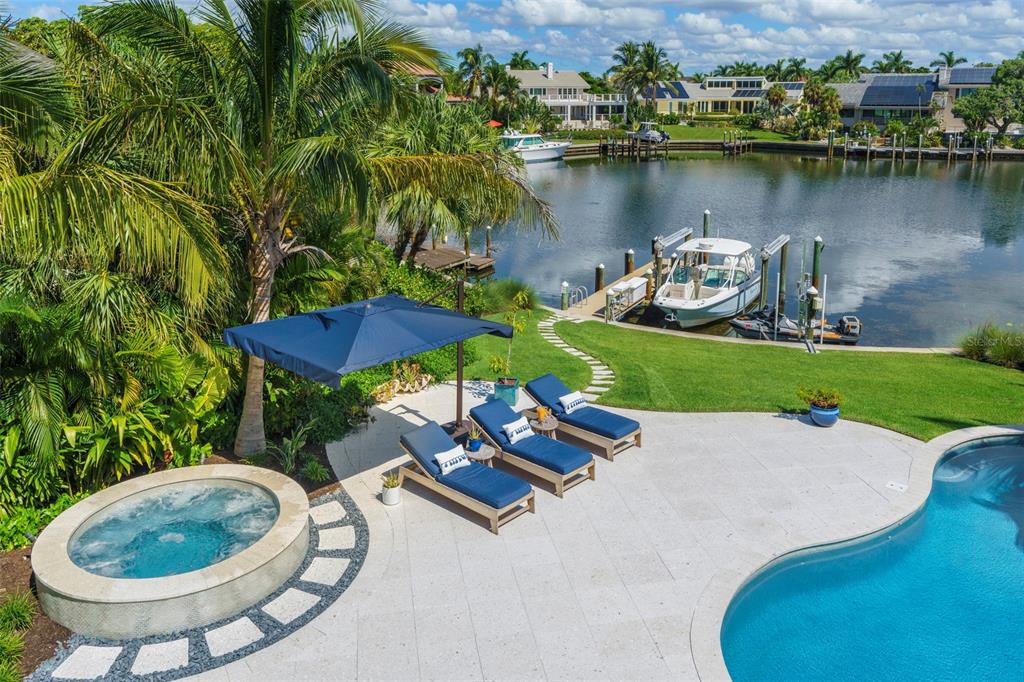 501 Harbor Point Road Longboat Key, FL 34228 - Photo 72 of 78 Gallery Image 72