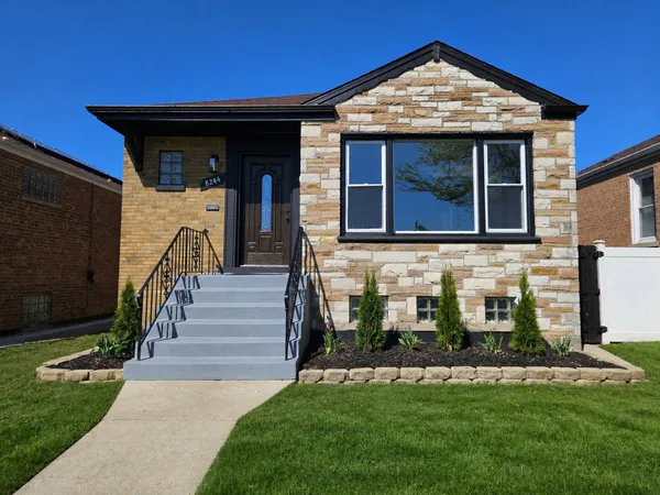 $384,900 | 8244 South Troy Street, Chicago, IL 60652